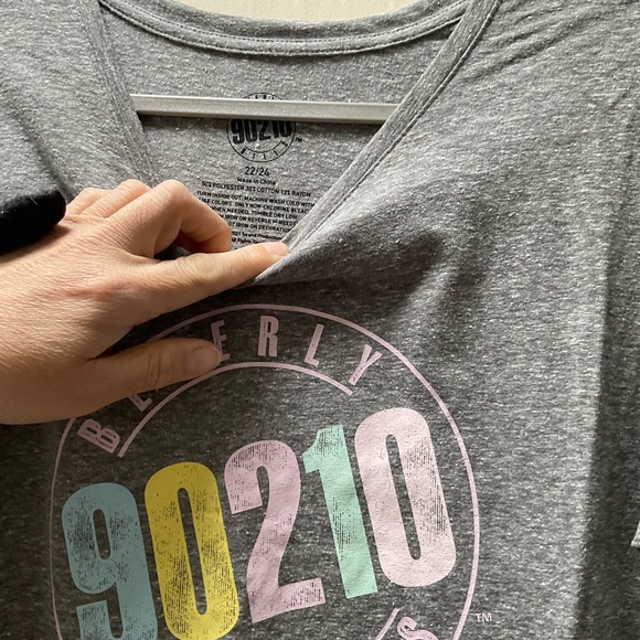 Gray Beverly Hills 90210 T-Shirt 22/24 - Picture 3 of 3